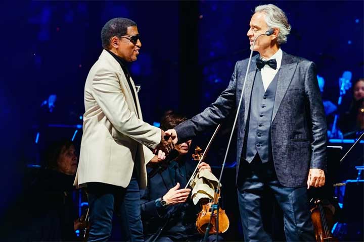 Além de artista, Babyface construiu uma forte atuação empresarial. Em 1989, ao lado de L.A. Reid, fundou a LaFace Records, responsável por impulsionar carreiras como TLC, Usher e a própria Toni Braxton. 
