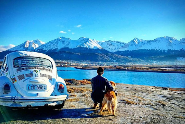 Durante o trajeto, Jesse aproveitava para capturar belas paisagens, sempre posando ao lado de Shurastey.  As aventuras eram acompanhadas por mais de 300 mil seguidores nas redes sociais. 