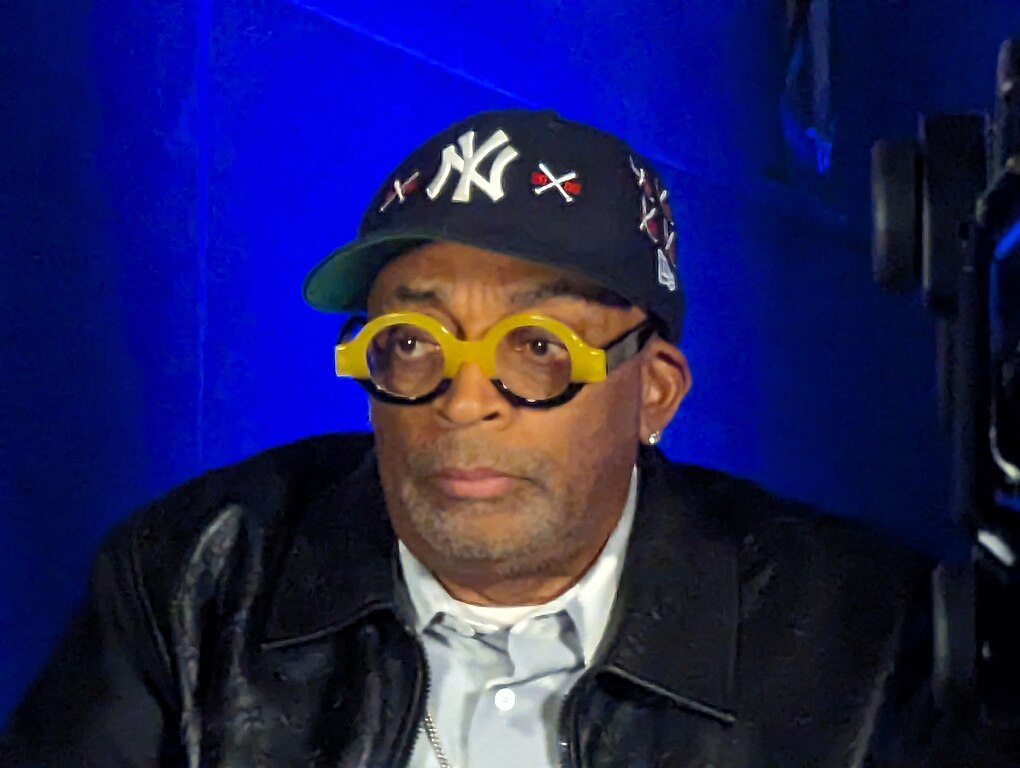 Ele é fundador da produtora “40 Acres and a Mule Filmworks”, criada em 1979, responsável por grande parte de seus projetos audiovisuais.
