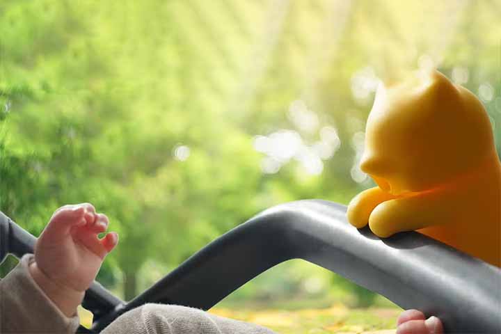 A japonesa Yukai Engineering exibiu o Baby Fu-Fu, um ventilador portátil desenvolvido para bebês. Com design que remete a um ursinho, o aparelho pode ser acoplado a berços ou carrinhos de transporte. Voltado à segurança infantil, o modelo conta com hélice totalmente isolada, o que impede o contato direto com os dedos da criança. 
