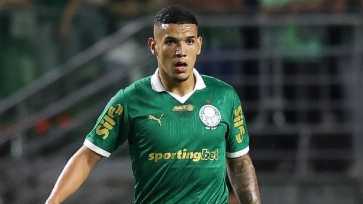 Zagueiro não faz parte dos planos do clube, que vê posição ainda mais fragilizada com a saída de Micael