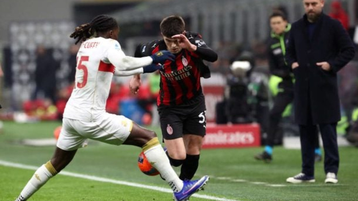 Rossonero empata nos acréscimos, mas vê Stanciu isolar um pênalti no último lance para o Genoa e ficar no empate no San Siro