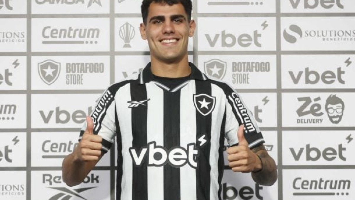 Villalba é apresentado no Glorioso, revela mensagens de compatriotas e mostra que sabe onde está pisando: 