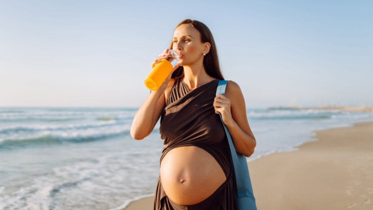 5 cuidados essenciais que toda grávida deve ter na praia