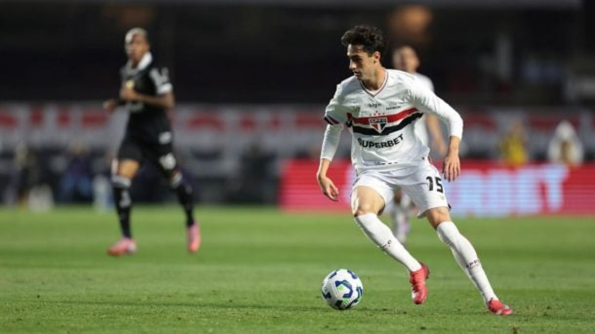 Venda garante retorno financeiro imediato ao Tricolor, que ainda pode preservar porcentagem em caso de transferência futura