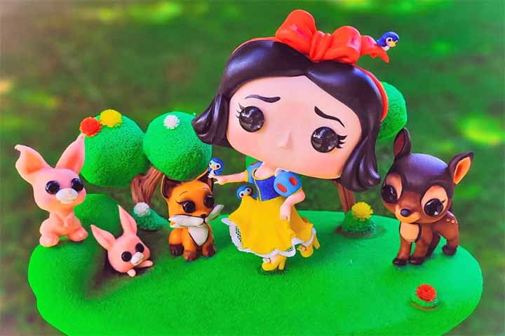 A arte em biscuit, amplamente conhecida como porcelana fria, tem uma história fascinante e uma versatilidade que a torna uma das formas de artesanato mais populares em todo o mundo.