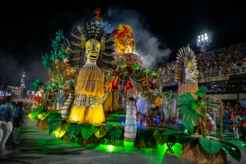 Na terça-feira, a Paraíso do Tuiuti terá a missão de abrir o último dia de Carnaval. Em 2025, a agremiação ficou em décimo, com um enredo sobre Xica Manicongo, a primeira travesti não indígena da história do Brasil.