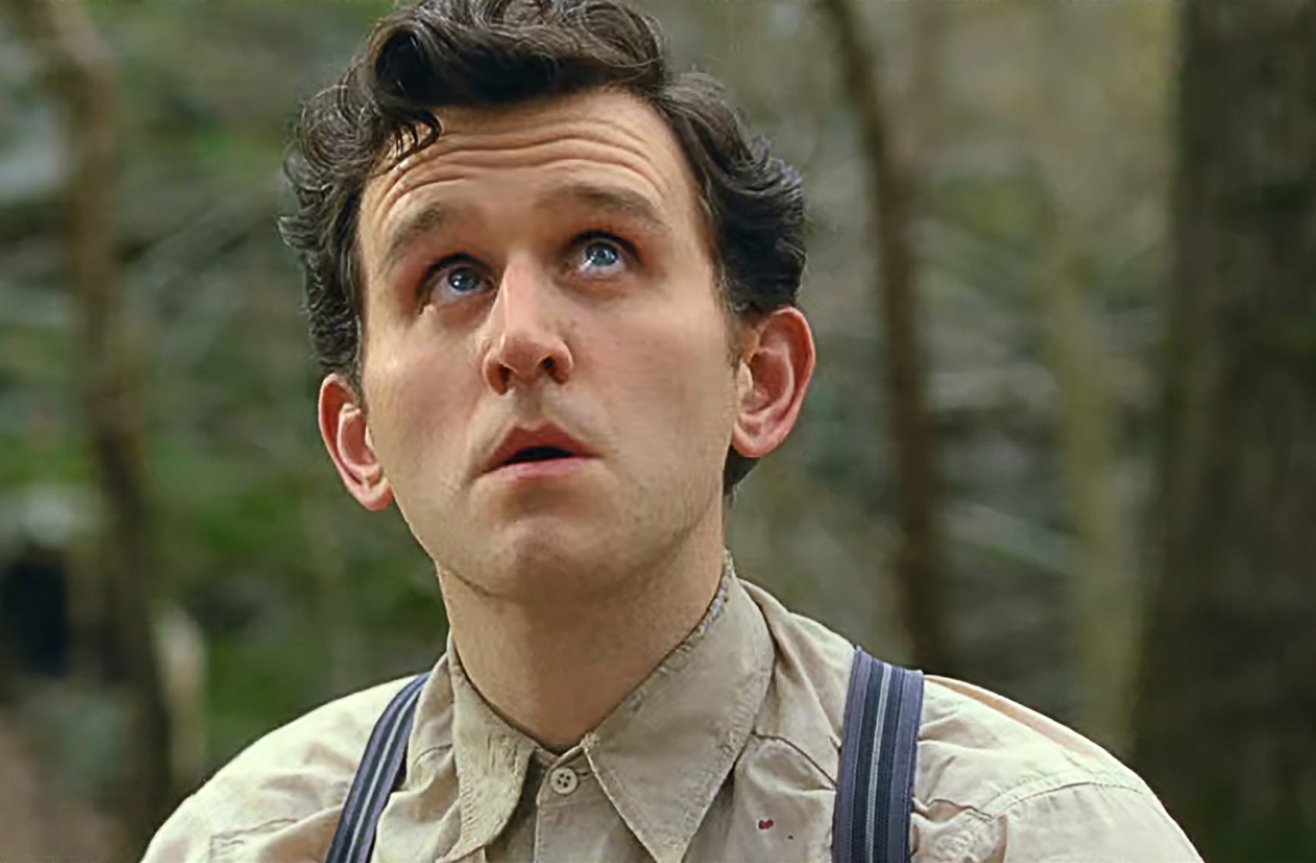 Em 2020, ele participou de O Diabo de Cada Dia, dirigido por Antonio Campos. O filme, sombrio e psicológico, contou com um elenco estelar e mostrou o alcance dramático de Melling como ator.