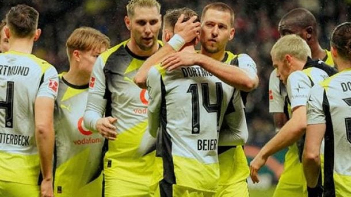 Clássico no Deutsche Bank Park termina em 3 a 3, na abertura da 16ª rodada, com direito a dois gols nos acréscimos da partida