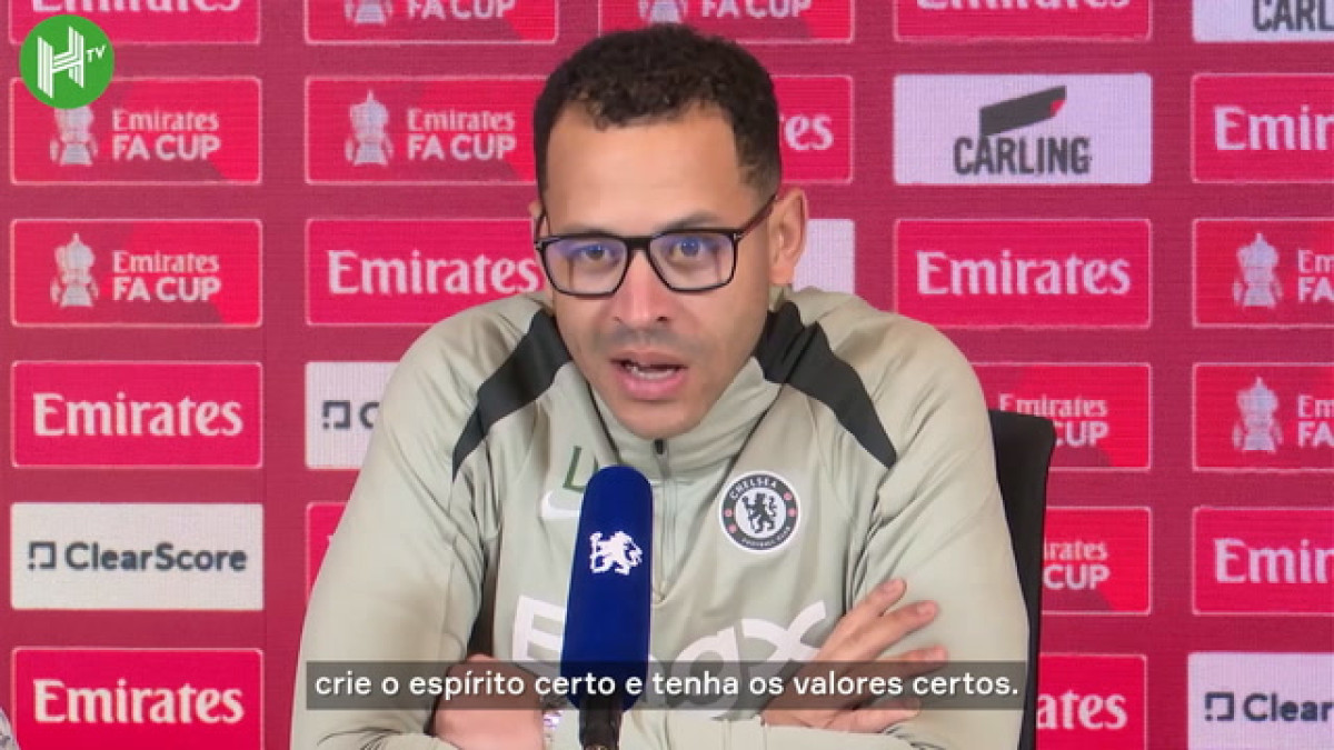 Rosenior revela principal desafio como técnico do Chelsea