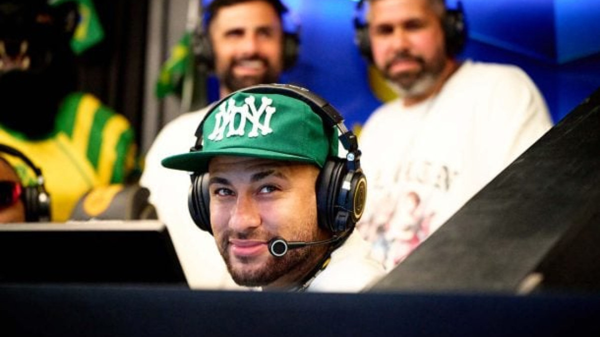 Presente na Trident Arena, camisa 10 do Santos vibra com a vitória por 7 a 6, mas pede menos sofrimento à Seleção Brasileira