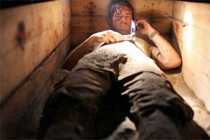 Tafofobia - Medo intenso de ser enterrado vivo ou de ficar preso em espaços subterrâneos. A fobia tem raízes históricas e está ligada à angústia extrema diante da ideia de confinamento e perda total de controle.
