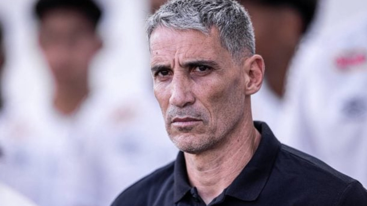 Treinador, contudo, não esconde entusiasmo após vitória na abertura do Paulistão e projeta dupla quando o camisa 10 estiver em condições de jogo