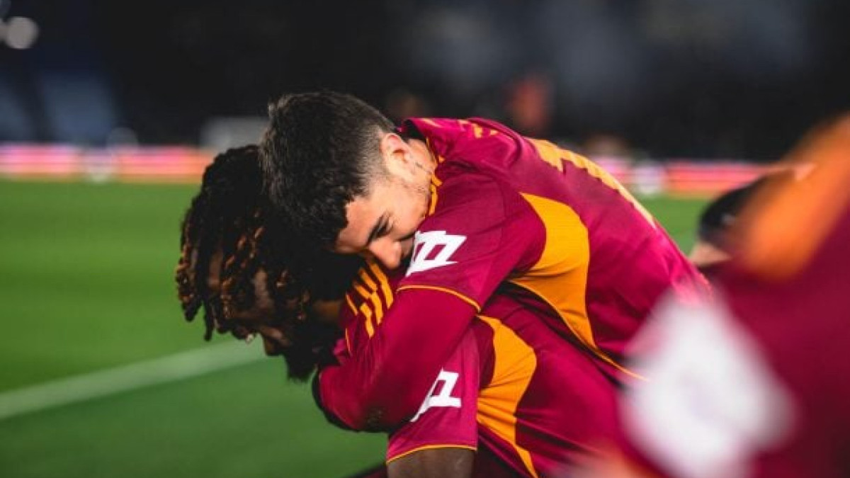 No Estádio Olímpico, equipe da capital italiana vence por 2 a 0, gols de Koné e Soule, e chega à terceira colocação do Calcio