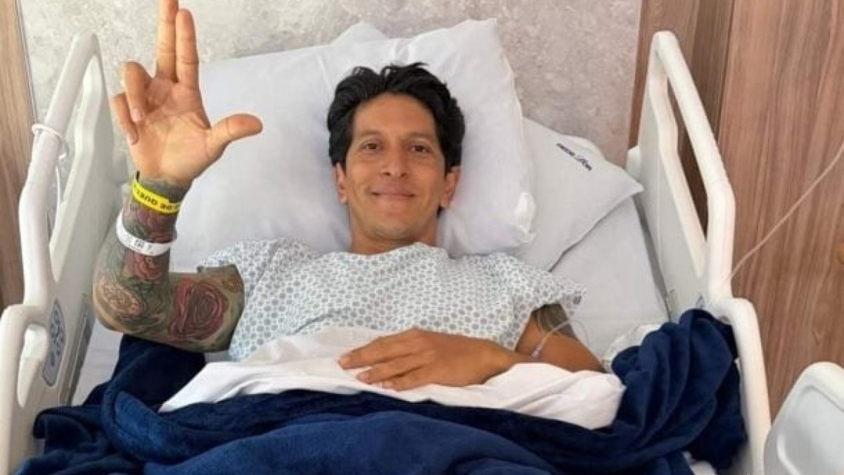 Previsão de retorno do atacante argentino ao Tricolor é de cerca de 45 dias. Jogador passou parte de 2025 em recuperação de lesões