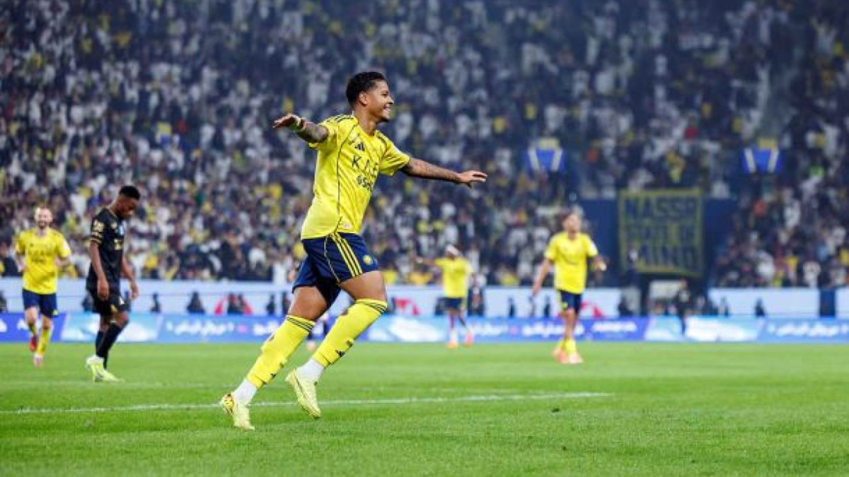 Ex-Corinthians interessa ao Benfica, mas clube saudita pede até 20 milhões de euros (R$ 125 milhões) pelo atacante