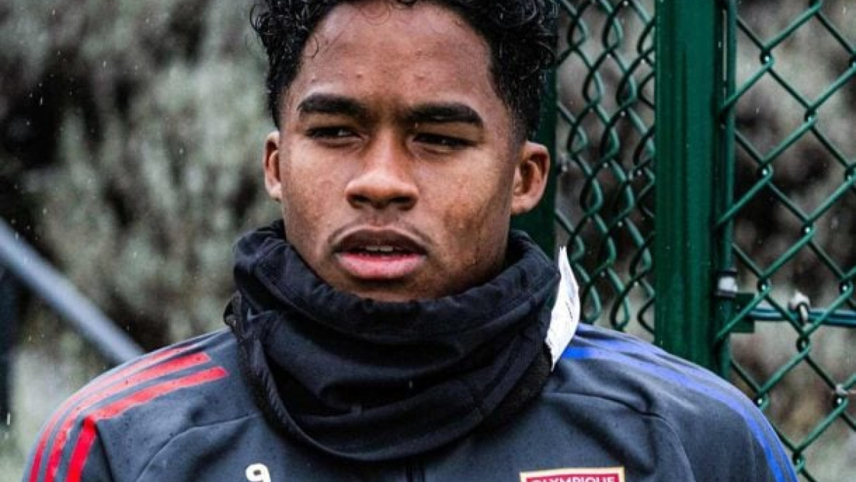 Emprestado pelo Real Madrid, atacante brasileiro pode fazer neste domingo (11) sua estreia com a camisa do Lyon, da França