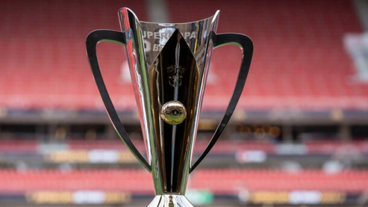 O jogo entre Flamengo e Corinthians ocorrerá às 16h do dia 1/2, no Mané Garrincha