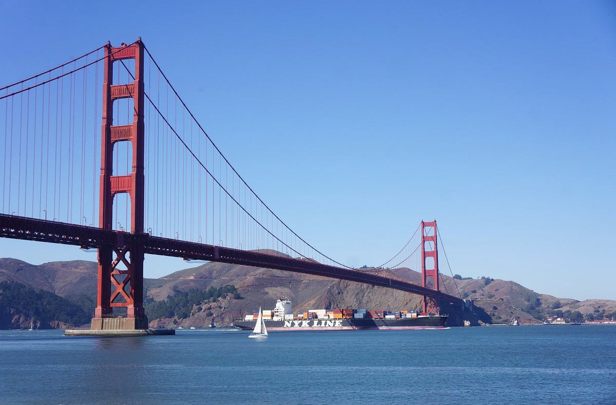 A cidade de San Francisco foi nomeada em homenagem a São Francisco de Assis, fundador da ordem franciscana. A missão original foi estabelecida por padres franciscanos em 1776.