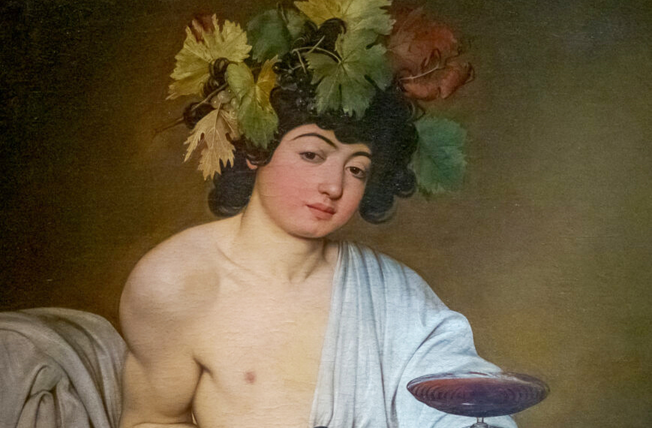 Na mitologia greco-romana, guirlandas estavam ligadas a deuses como Dionísio e Apolo, associados à fertilidade, música e celebração. Eram usadas em procissões e festivais para honrar divindades e pedir bênçãos. O ato de coroar alguém com uma guirlanda era visto como reconhecimento divino. 