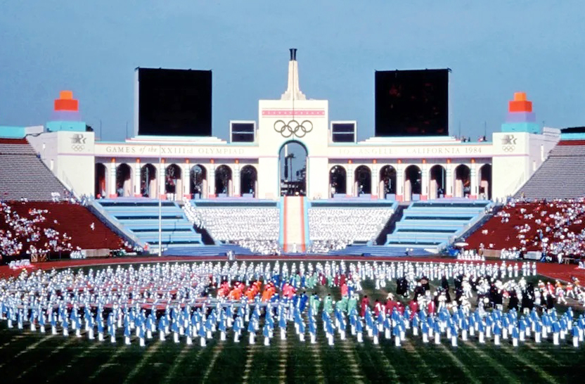 A cidade recebeu os Jogos Olímpicos nos anos 1932 e 1984. E se prepara para sediar as próximas Olimpíadas, em 2028.
