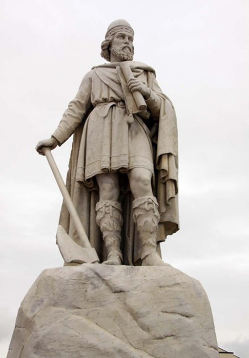 Um dos reinos famosos da heptarquia foi o Reino de Wessex. Um dos monarcas que marcaram foi Alfredo, o Grande, que comandou de 871 a 899. Apenas dois monarcas britânicos receberam a alcunha de O Grande. 