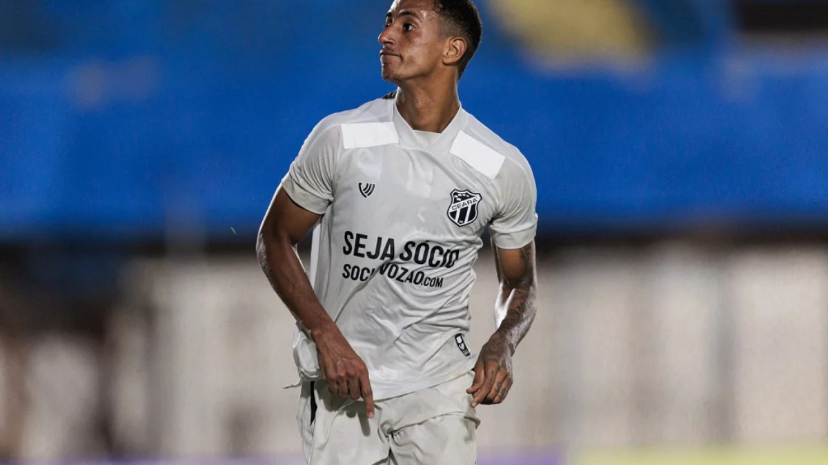 O Ceará venceu o Athletico-PR por 2 a 1, pela segunda fase da Copinha. 