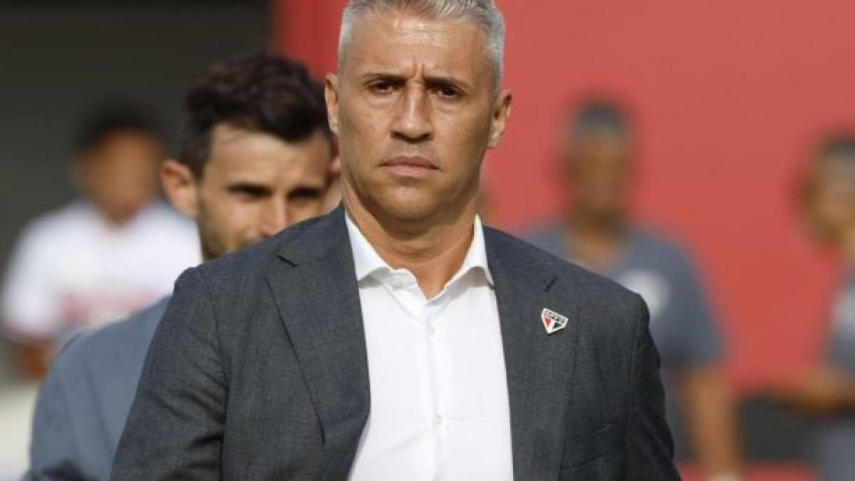 Técnico argentino saiu em defesa do elenco e tentou transmitir mensagem positiva após a derrota tricolor diante do Mirassol