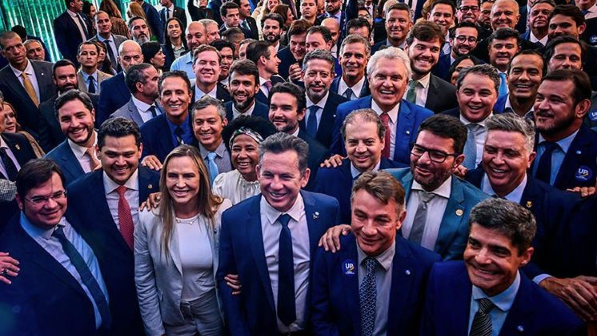 Filiados de União Brasil e Progressistas durante evento de lançamento da federação, em abril de 2025