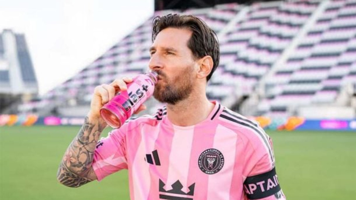 O entendimento fora dos tribunais colocou fim à disputa iniciada após o lançamento da marca do astro argentino, em 2024