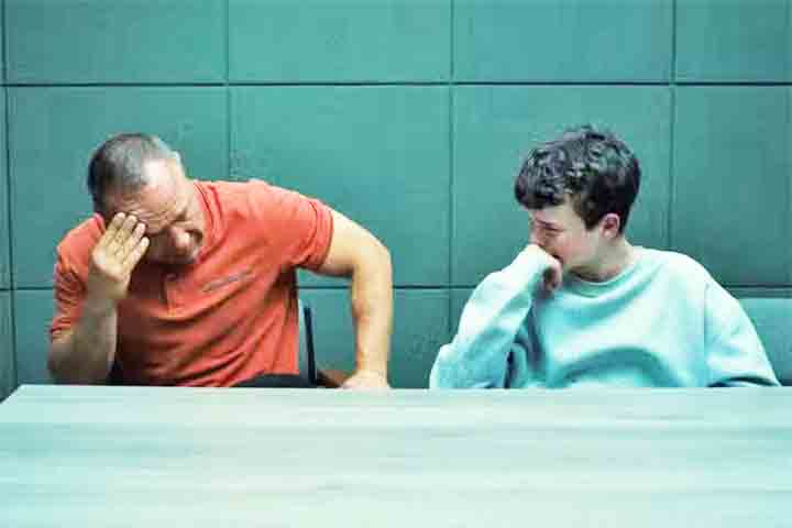 Interpretar Jamie Miller foi um desafio para Cooper, que, sem experiência prévia, lidou com cenas pesadas. Um dos momentos mais difíceis ocorreu no primeiro episódio, em cena com Stephen Graham, que interpreta seu pai (Eddie Miller) na trama e também é o criador da série.