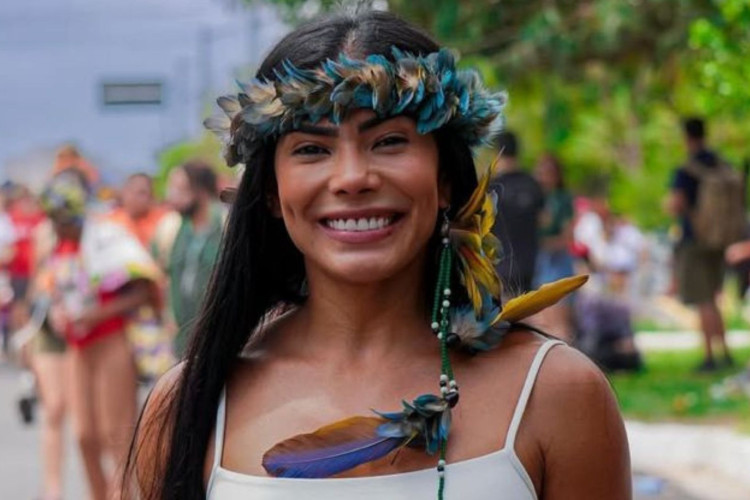 Natural de Juruti, no Par&aacute;, Marciele tem 32 anos e vive h&aacute; 16 em Manaus, no Amazonas.