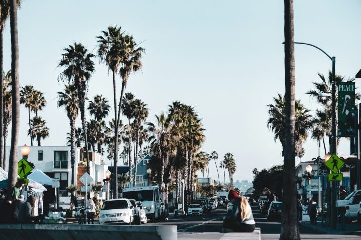 2º) San Diego, Estados Unidos: Com pouca variação sazonal, San Diego tem temperaturas médias entre 14 °C e 24 °C o ano todo, clima ideal para passeios e andanças pela cidade.