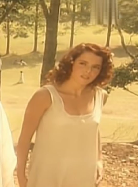 Dois anos depois, em “A Viagem”, interpretou Carlota, uma entidade espiritual que auxiliava a protagonista Diná, vivida por Christiane Torloni. O papel se tornou um dos mais lembrados de sua carreira e segue sendo reverenciado pelo público.
