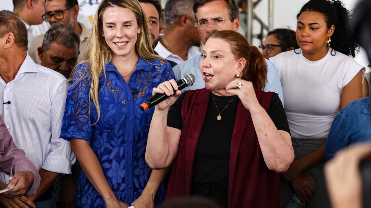 Fernanda Pessoa, deputada federal, ao lado da vice-governadora Jade Romero (MDB)