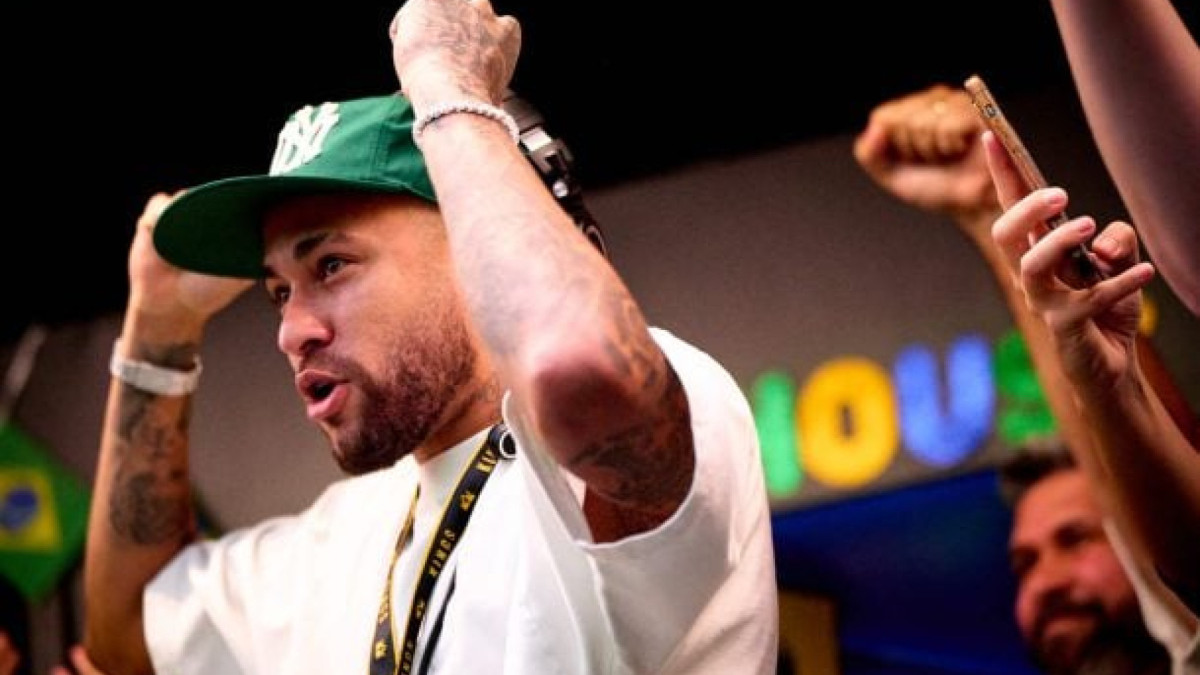 Canal do Youtube registra maior público da história em jogos da Kings World Cup Nations, com o camisa 10 como host em última live da Seleção