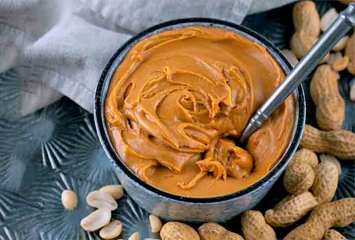 Piedmont, Itália: No norte do País da Bota, a tradição do doce de leite tem raízes em pequenas fazendas familiares. Piedmont se destaca pela produção de um doce rico em sabor, que muitas vezes é usado em sobremesas gourmet de lá.
