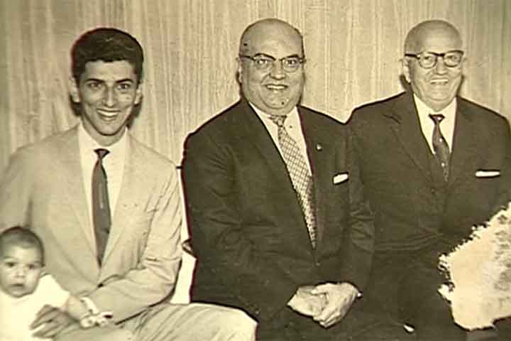 Manoel de Nóbrega teve papel fundamental não apenas na trajetória do filho, mas também na história do próprio SBT e de seu fundador, Silvio Santos. 
