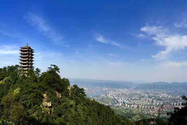 Wuxi, por sua vez, fica na província de Chongqing, um dos quatro municípios sob administração direta do governo central da China. 