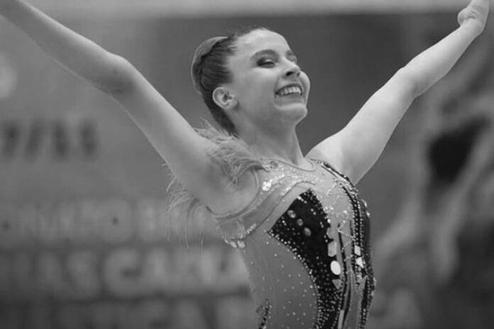 A mesma doença já havia levado embora a ginasta  Isabelle Marciniak, campeã brasileira de ginástica rítmica, aos 18 anos de idade. Foi no dia 24 de dezembro de 2025, em Curitiba. 