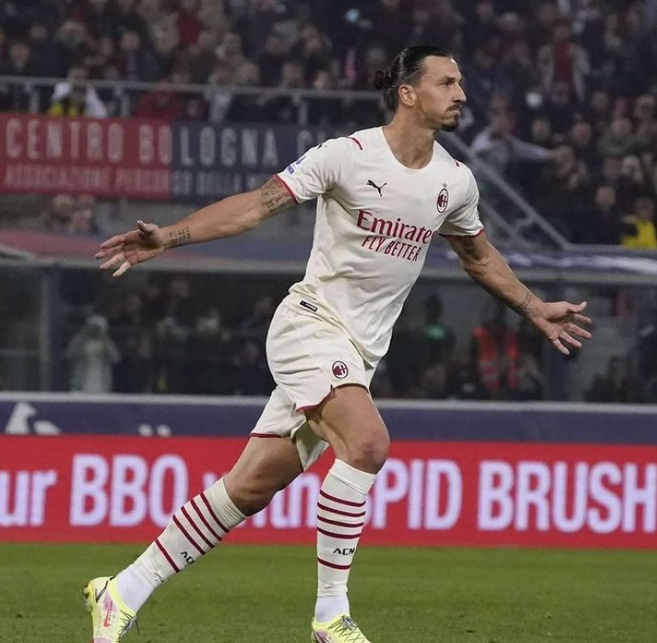 Malmö é a terra natal do ex-atacante Zlatan Ibrahimovic, que defendeu potências como Milan, PSG e Barcelona, e é considerado o maior jogador sueco da história.
