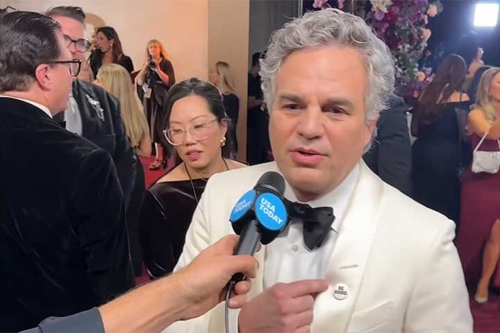 Na mesma declaração, o ator acusou o presidente de desprezar leis internacionais e afirmou que o país vive um momento de grande instabilidade moral e política. Estamos no meio de uma guerra com a Venezuela, que invadimos ilegalmente. Ele (Trump) está dizendo ao mundo que as leis internacionais não importam para ele. A única coisa que importa é sua própria moral”, declarou.

