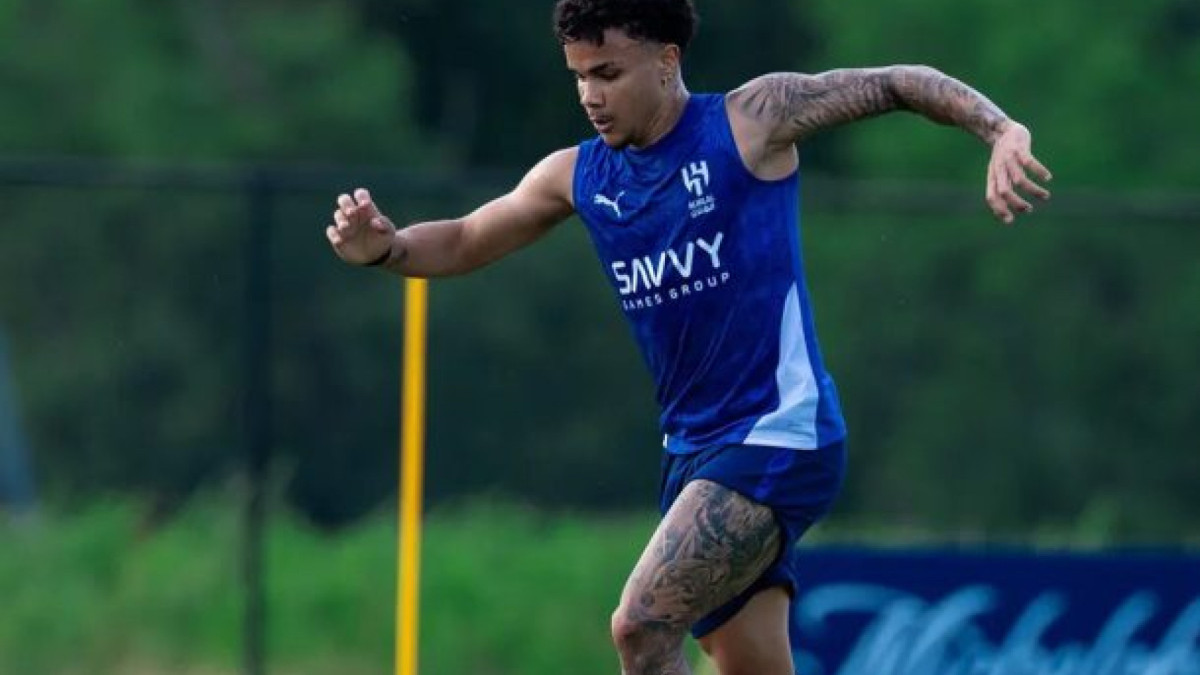 Al Hilal aceita emprestar jogador ao Timão por uma temporada, mas exige uma compensação financeira