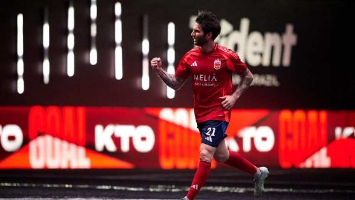 Em grande atuação coletiva, espanhóis vencem os Estados Unidos por 9 a 3 e encaram o Chile na próxima fase