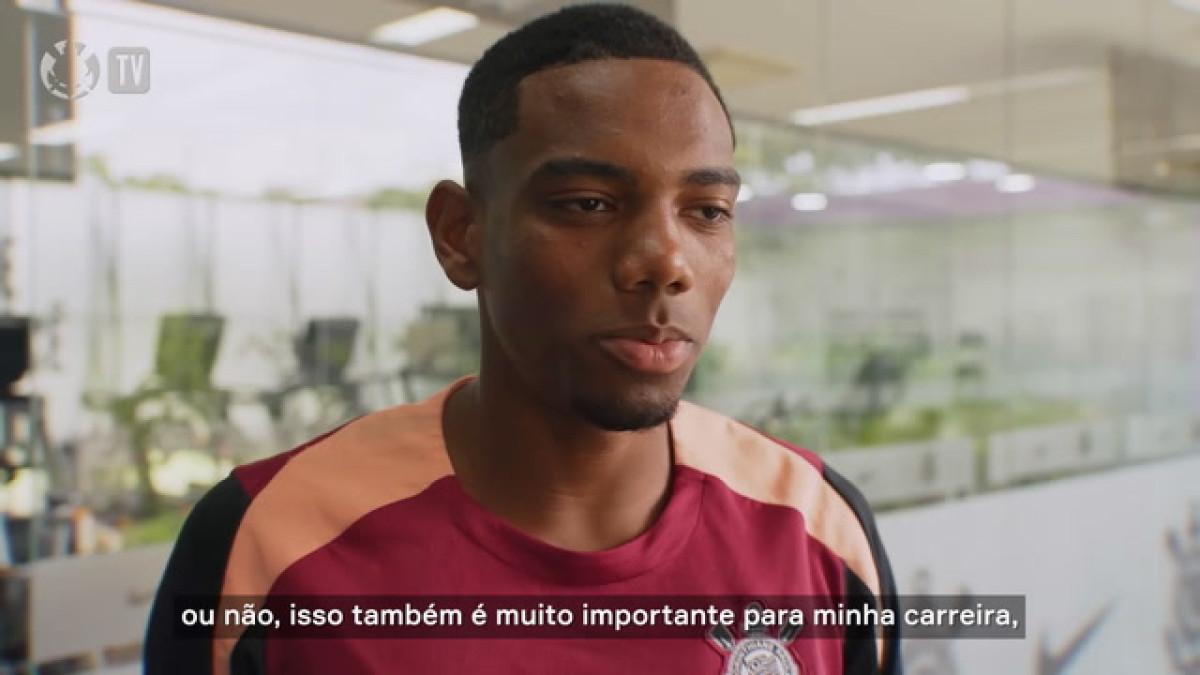 André Luiz celebra gol pelo Corinthians em estreia de 2026
