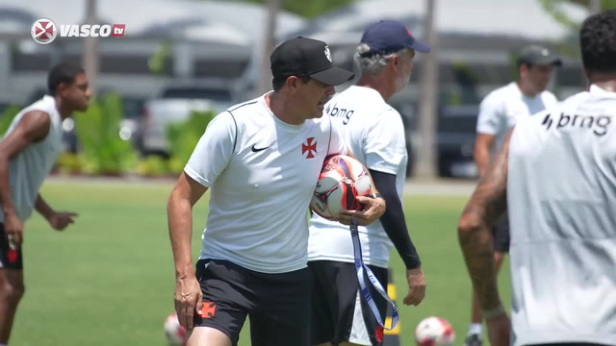 Vasco pronto para estreia no Carioca contra o Maricá