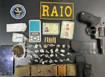 Revólver e drogas foram apreendidos durante ocorrência em que um homem morreu em intervenção policial em Jijoca de Jericoacoara 