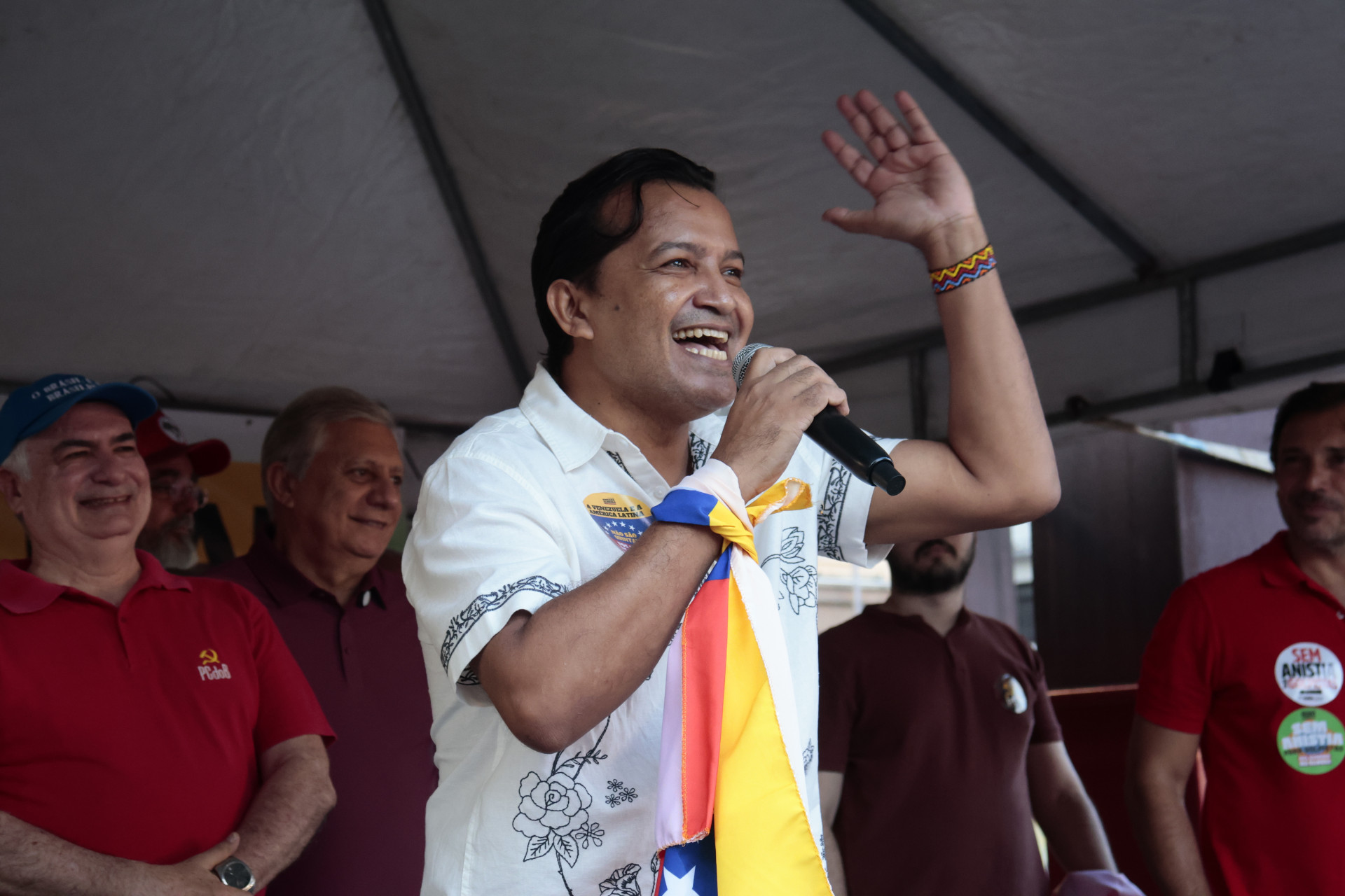 Jarir Pereira é professor da rede estadual e foi lançado pelo Psol como o pré-candidato do partido para a disputa pelo cargo de governador do Ceará (Foto: Samuel Setubal)