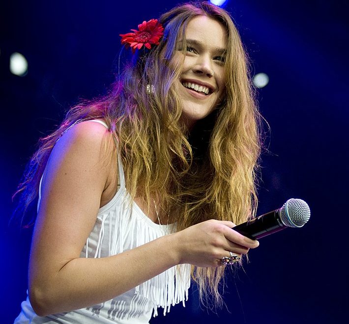 Ao longo dos anos, Joss colaborou com grandes nomes da música, como James Brown, Burt Bacharach, Stevie Wonder, Gladys Knight, Sting, Van Morrison, Melissa Etheridge, Jeff Beck, Mick Jagger e Damien Marley.