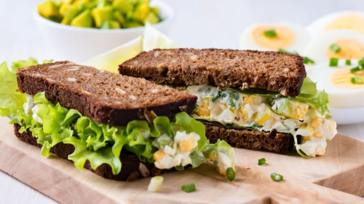 Café da tarde saudável: 3 receitas leves que ajudam a matar a fome